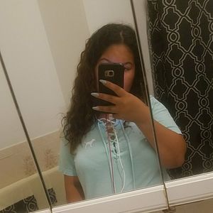 Meet your Posher, Ana